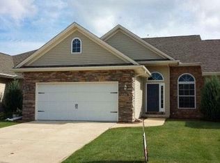 1707B Timber Wolf Ln, Mahomet, IL 61853