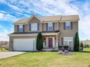 2740 Friends Cir, York, PA