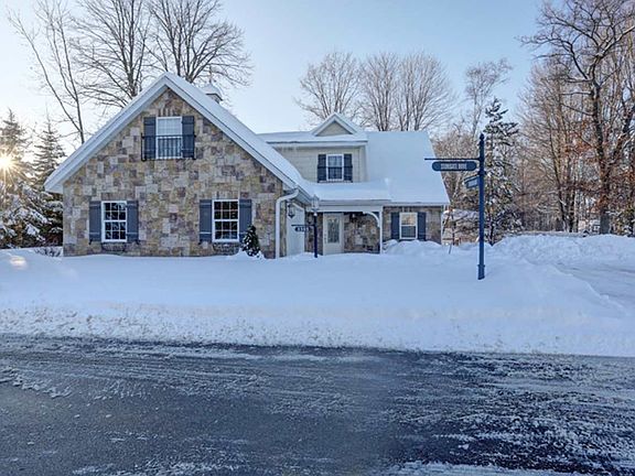 2nd image of 3303 Tropicana Ct