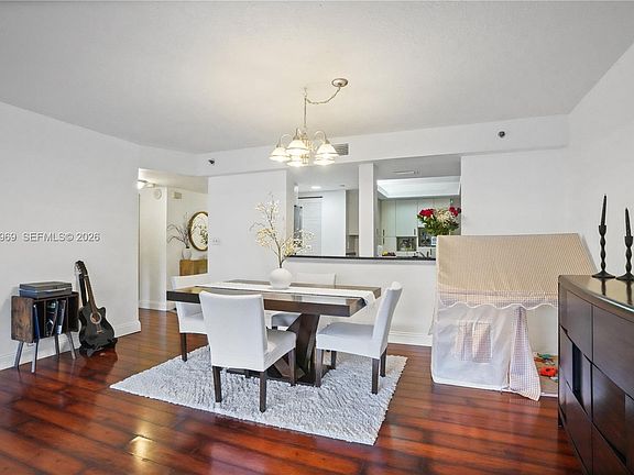 4th image of 3200 N Port Royale Dr N #210