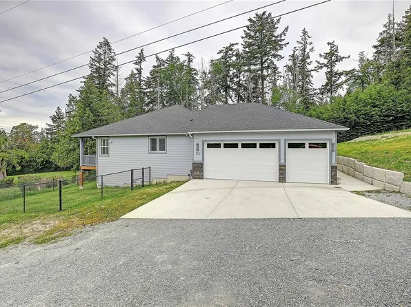 536 Rozeway Pl, Camano Island, WA 98282