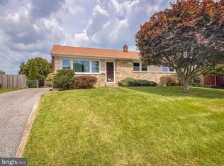 217 Marianville Rd, Aston, PA 19014