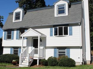 2 Devonshire Ln, Haverhill, MA 01835