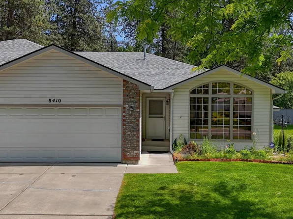 8410 N Pine Meadows Ln #8410, Nine Mile Falls, WA 99026