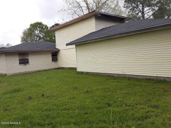 4th image of 318 Whitney Dr
