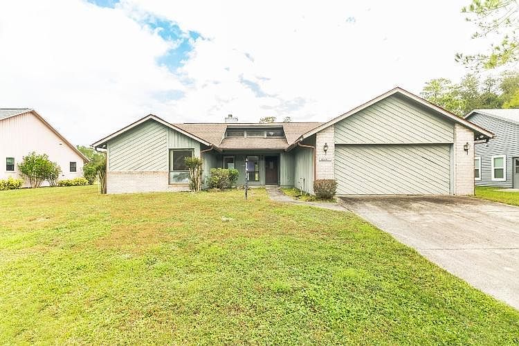 1st image of 34511 Cedarfield Dr