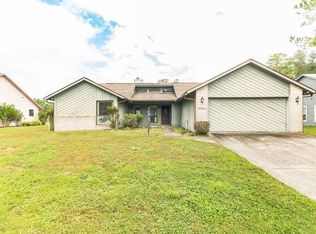 34511 Cedarfield Dr, Dade City, FL 33523