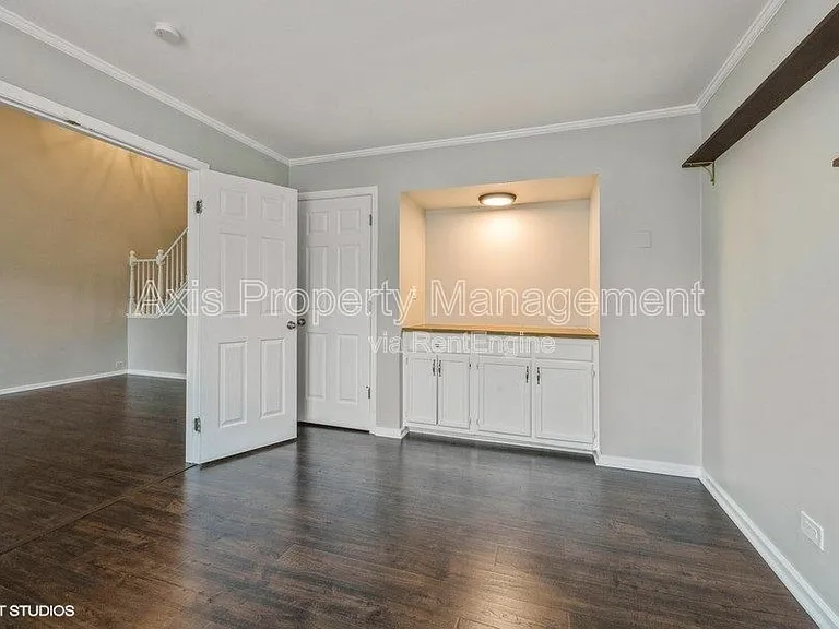 1010 Wesley Ln #1 — Photo 4