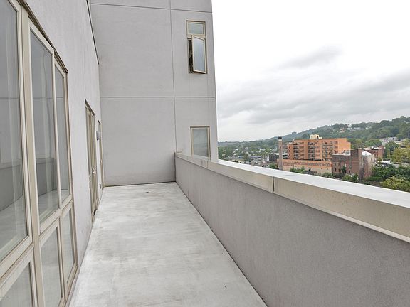 5th image of 90 Bay Street Lndg APT 8E