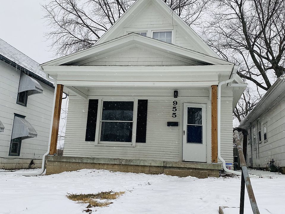 1st image of 955 W 42nd St