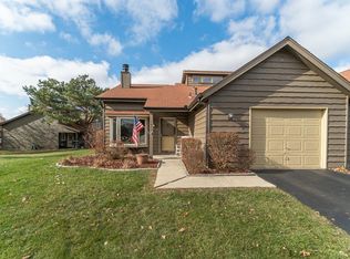 1892 Azalea Ct, Crown Point, IN 46307