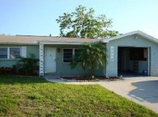 3316 Roxbury Dr, Holiday, FL 34691