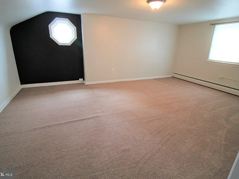 160 N Ronks Rd #B — Photo 4