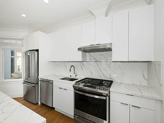 4th image of 1307 Lombard St #5