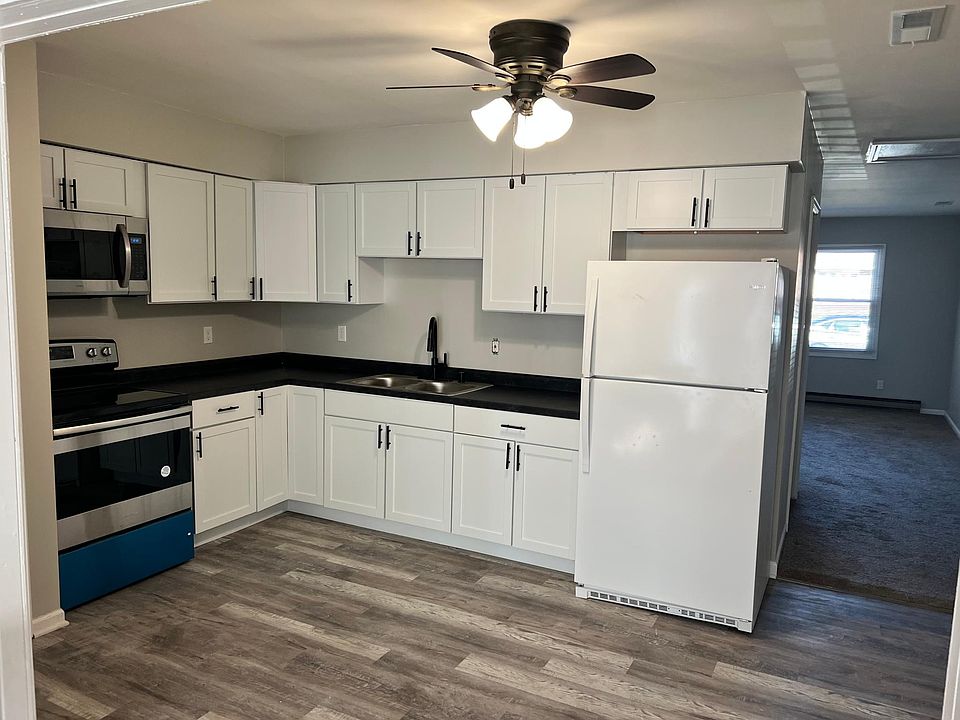 1st image of 6921 Roosevelt Ave #6921
