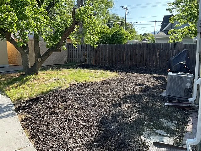 377 E Coatsville Ave — Photo 28