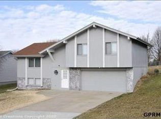 13036 Laurel Ave, Omaha, NE 68164