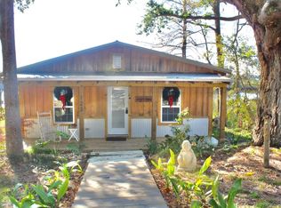123 Pitts Bayshore Dr, Freeport, FL 32439