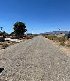 2nd image of Redwood Blvd