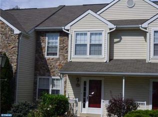 880 Amber Ln, West Chester, PA 19382