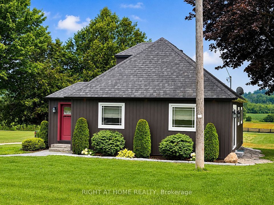 1st image of 8181A Cavan Rd