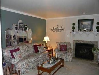 5th image of 10405 Willow Creek Ct