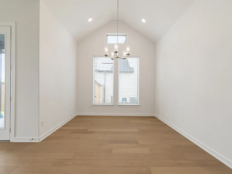 5901 Maddie Ann Dr — Photo 16