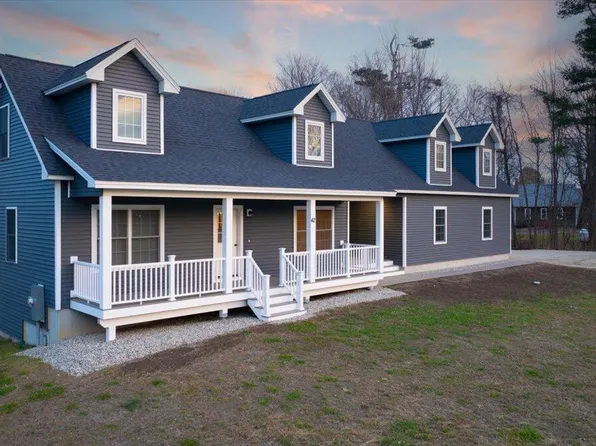 42 Durham Road, Freeport, ME 04032