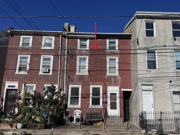 4182 Paul St, Philadelphia, PA 19124