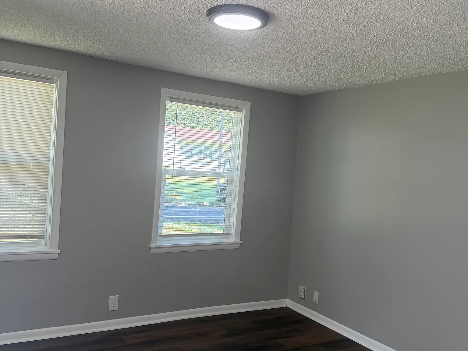1059 Central St — Photo 3