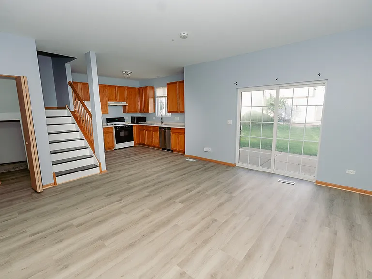 1136 Coneflower Ct — Photo 3