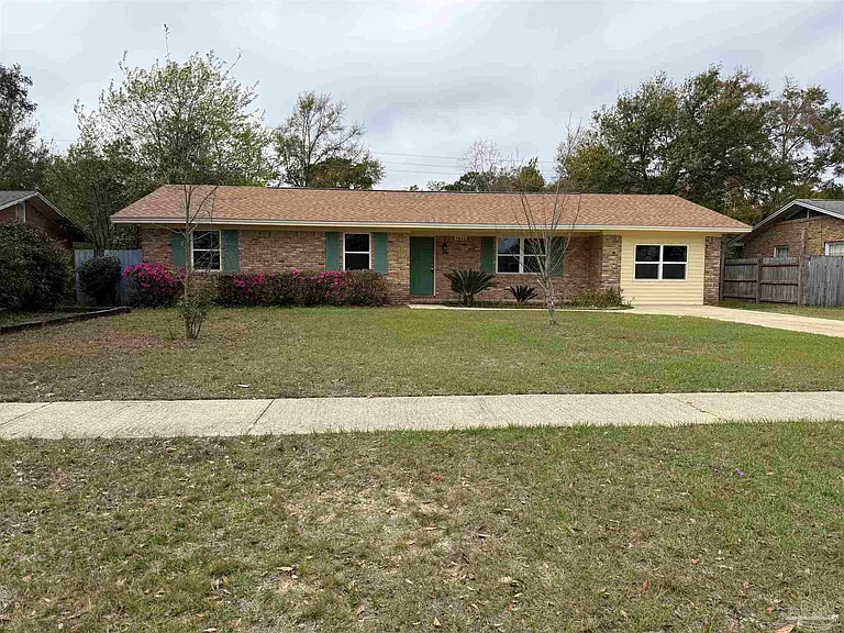 7845 Le Jeune Dr — Photo 1