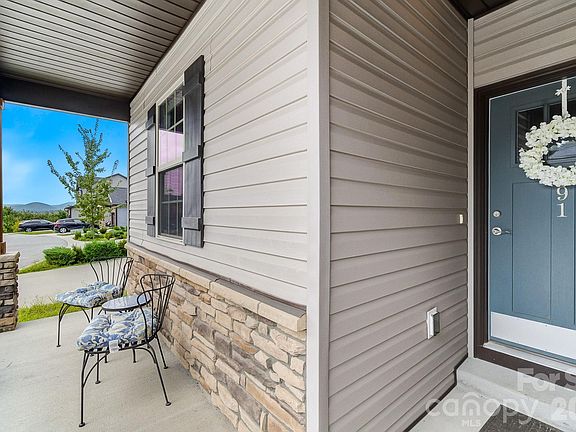 2nd image of 91 Cardwell Ln
