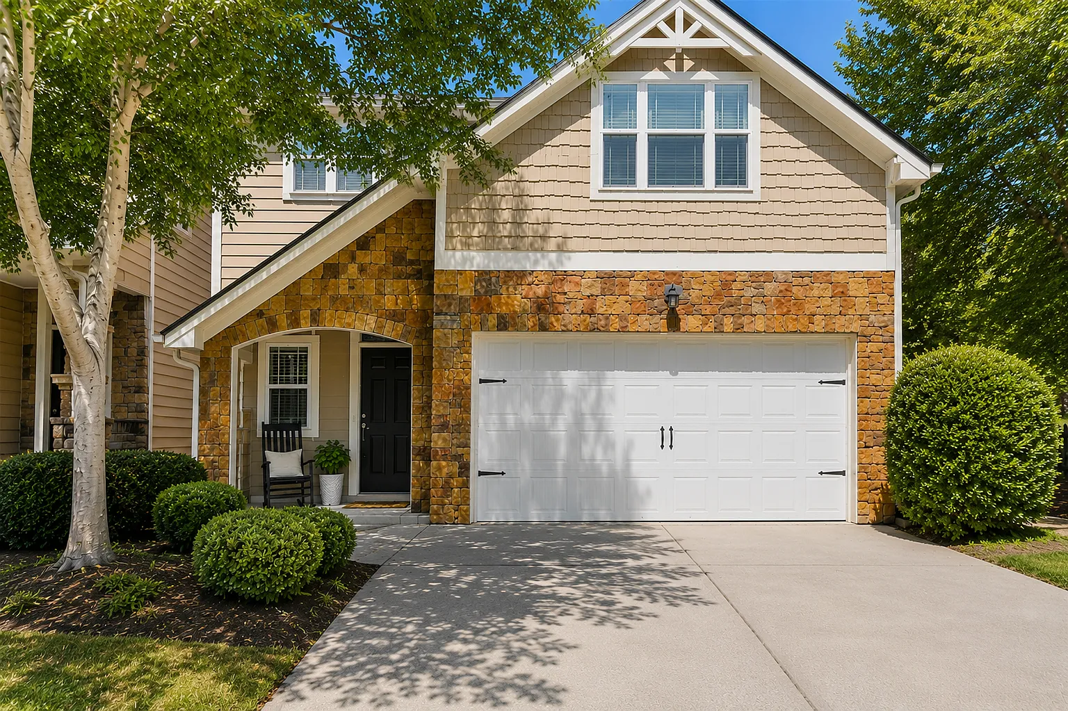 20 Oakmont Dr — Photo 2