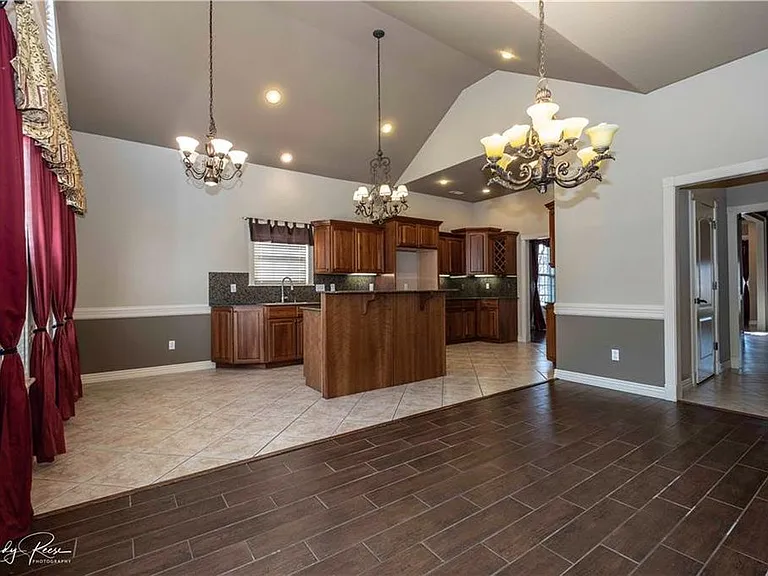 6502 Hearthstone Dr — Photo 5