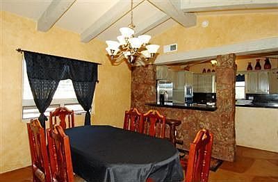 3rd image of 11 Penny Ln