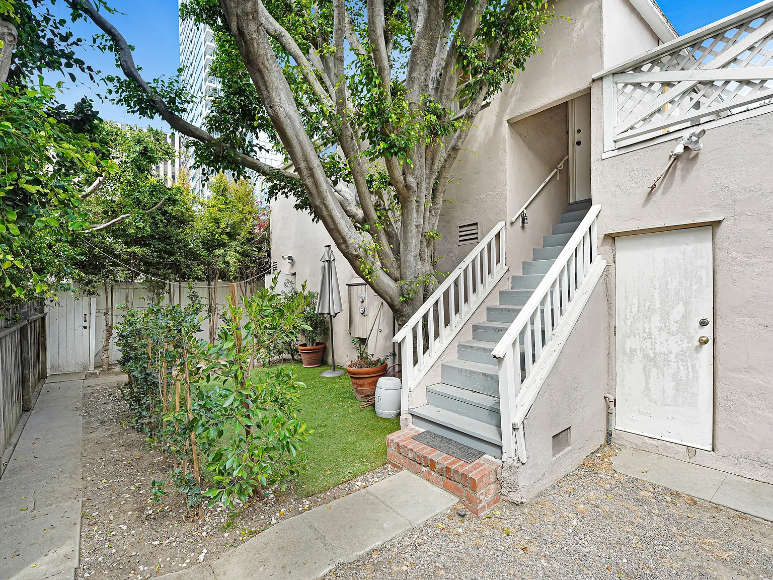 1 bed, 700 sqft, $3,195 — Photo 2
