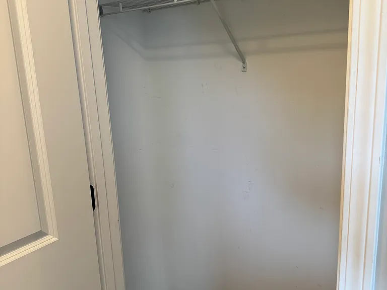 66 Bellvue Dr — Photo 16