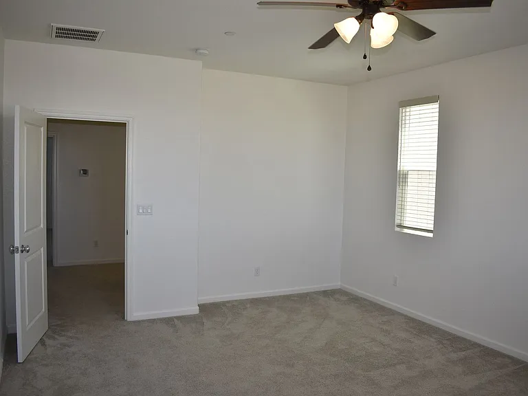 1655 Lion St — Photo 15