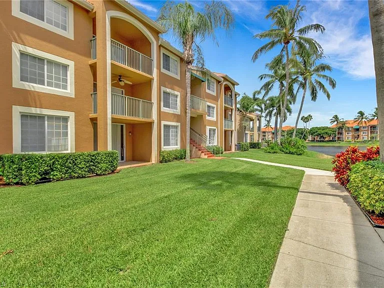 1195 Wildwood Lakes Blvd #202 — Photo 28
