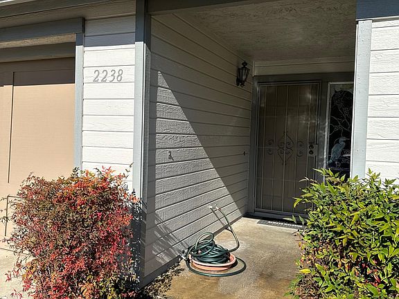 3rd image of 2238 Shadyridge Ave