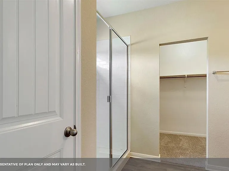 14909 Custis Ln — Photo 11