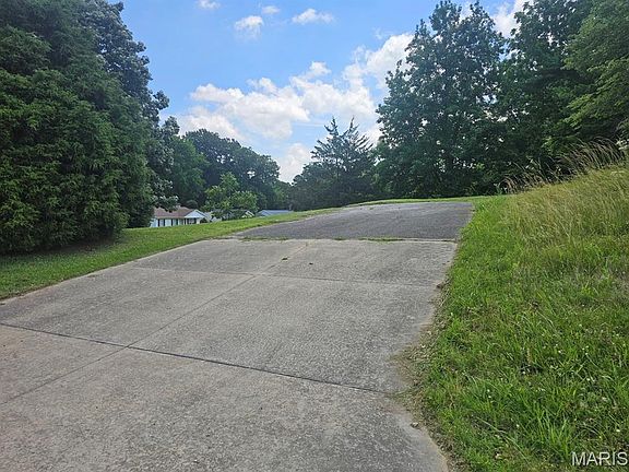 3rd image of 0 S West End Blvd