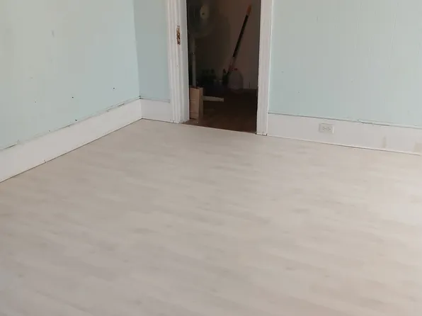 268 Lincoln St APT 3, Worcester, MA 01605