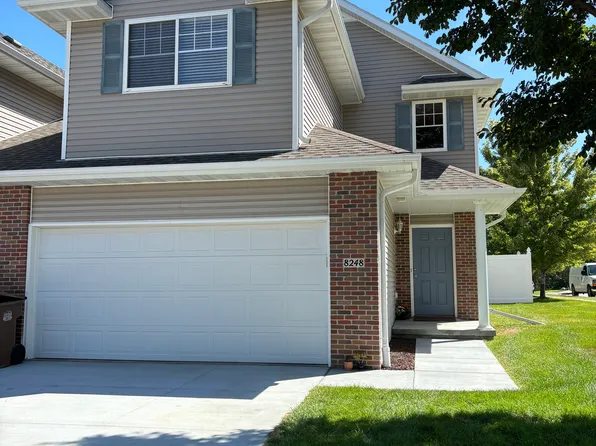 8248 S 85th St, Lincoln, NE 68526