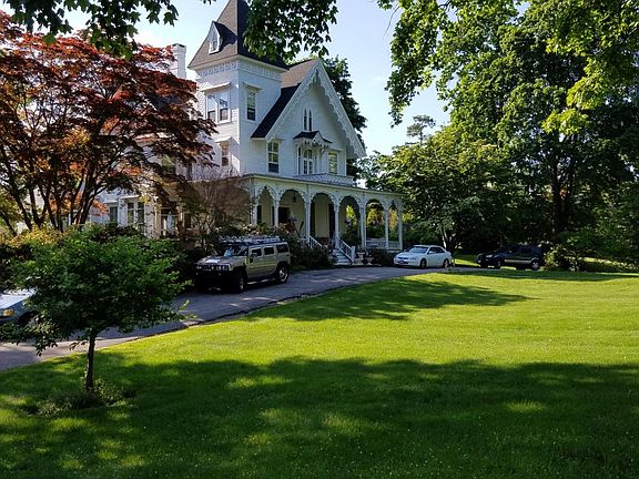 176 Main Street, Southport, CT