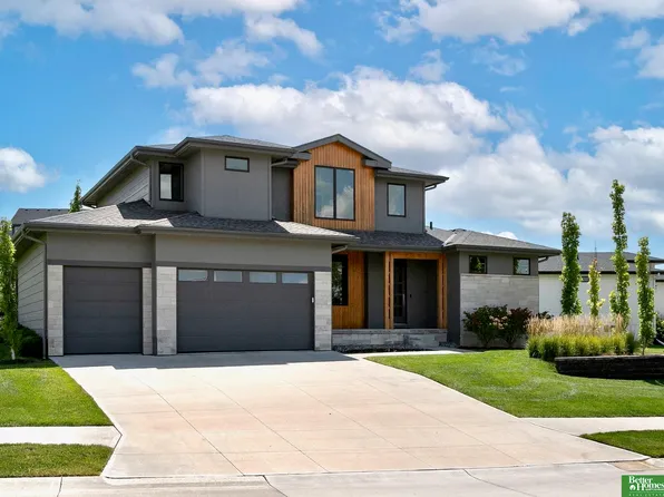 7267 N 172nd St, Bennington, NE 68007