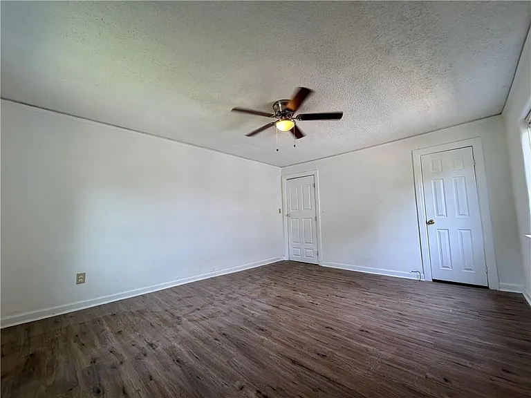 1070 Ollie Cir NW — Photo 12