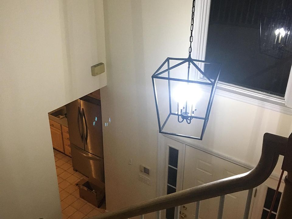 15 Chatfield St 1, Stamford, CT 06907 Zillow