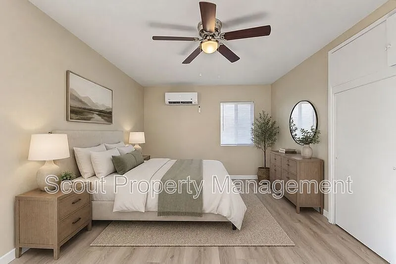 2 bed, 1.0 bath, 960 sqft, $2,000 — Photo 3